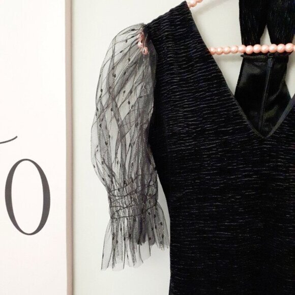 NWOT TFNC black & gold tulle sleeve choker velvet mini dress - Picture 12 of 13